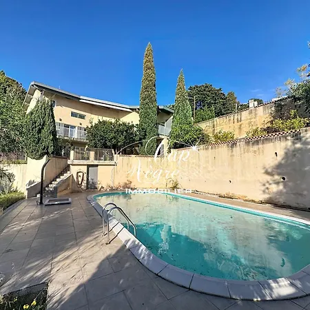 Avec Piscine Classée 4 étoiles Pour 12 Pers Vue Au Canadel Villa Le Rayol-Canadel-sur-Mer