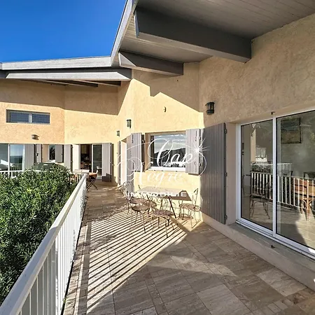 Avec Piscine Classée 4 étoiles Pour 12 Pers Vue Au Canadel * Le Rayol-Canadel-sur-Mer